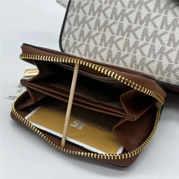 Michael Kors Large EW Crossbody Bag & Jet Set Travel MD ZA Card Case Wallet - Picture 6 of 10